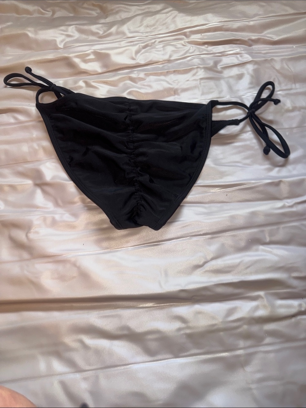 Xhilaration side tie black bikini bottoms. Like nwt. Small. Bundle 3 for 18
